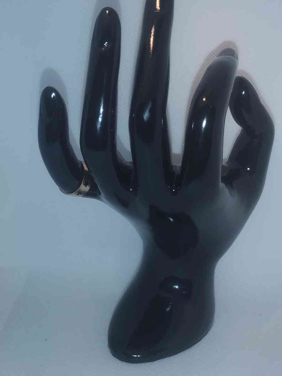 Open Star Chic Rhinestone Ring - Roanoke, Virginia - FleaMarketBay