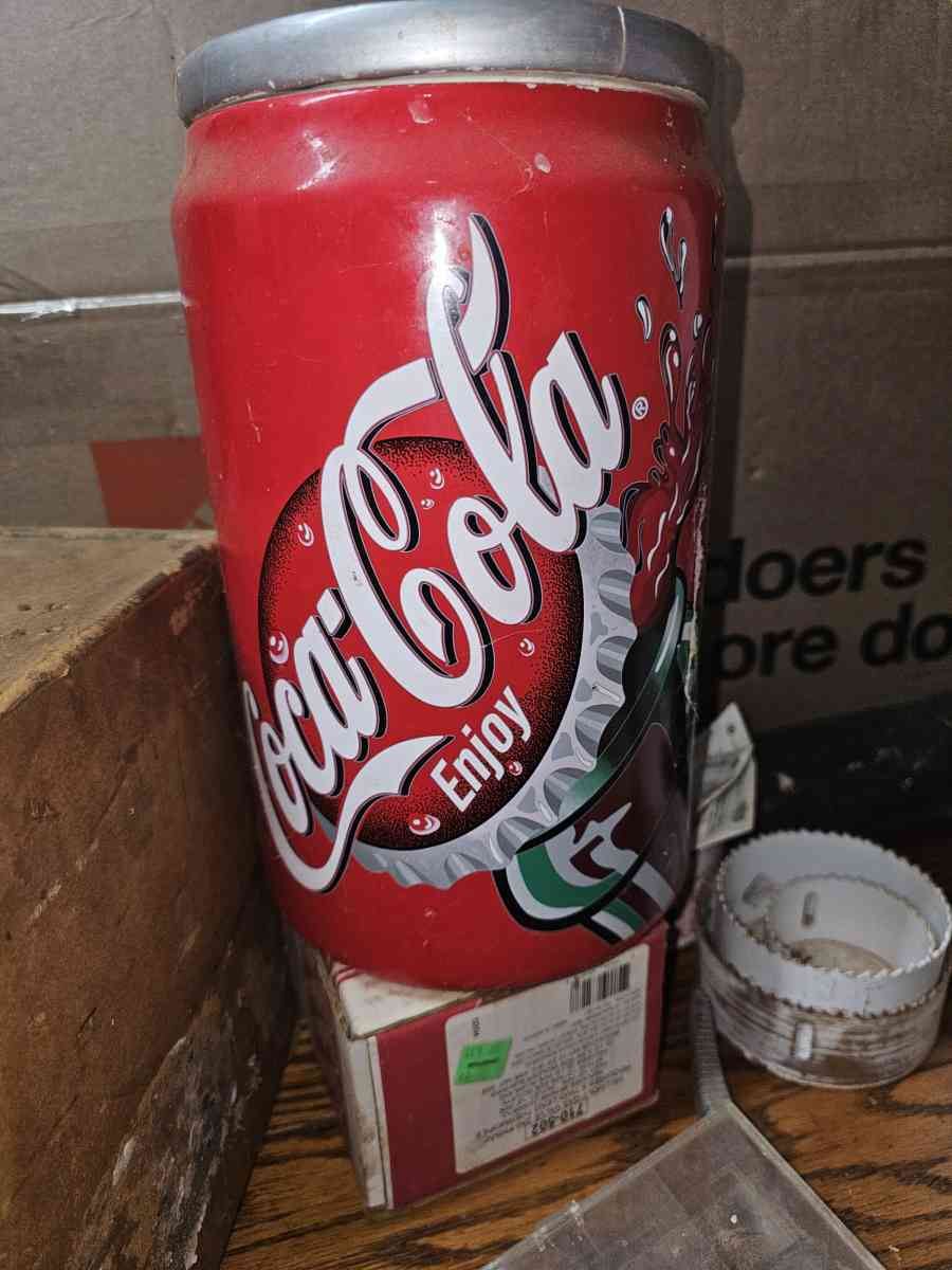 coca cola cookie jar - Nevada City, California - FleaMarketBay