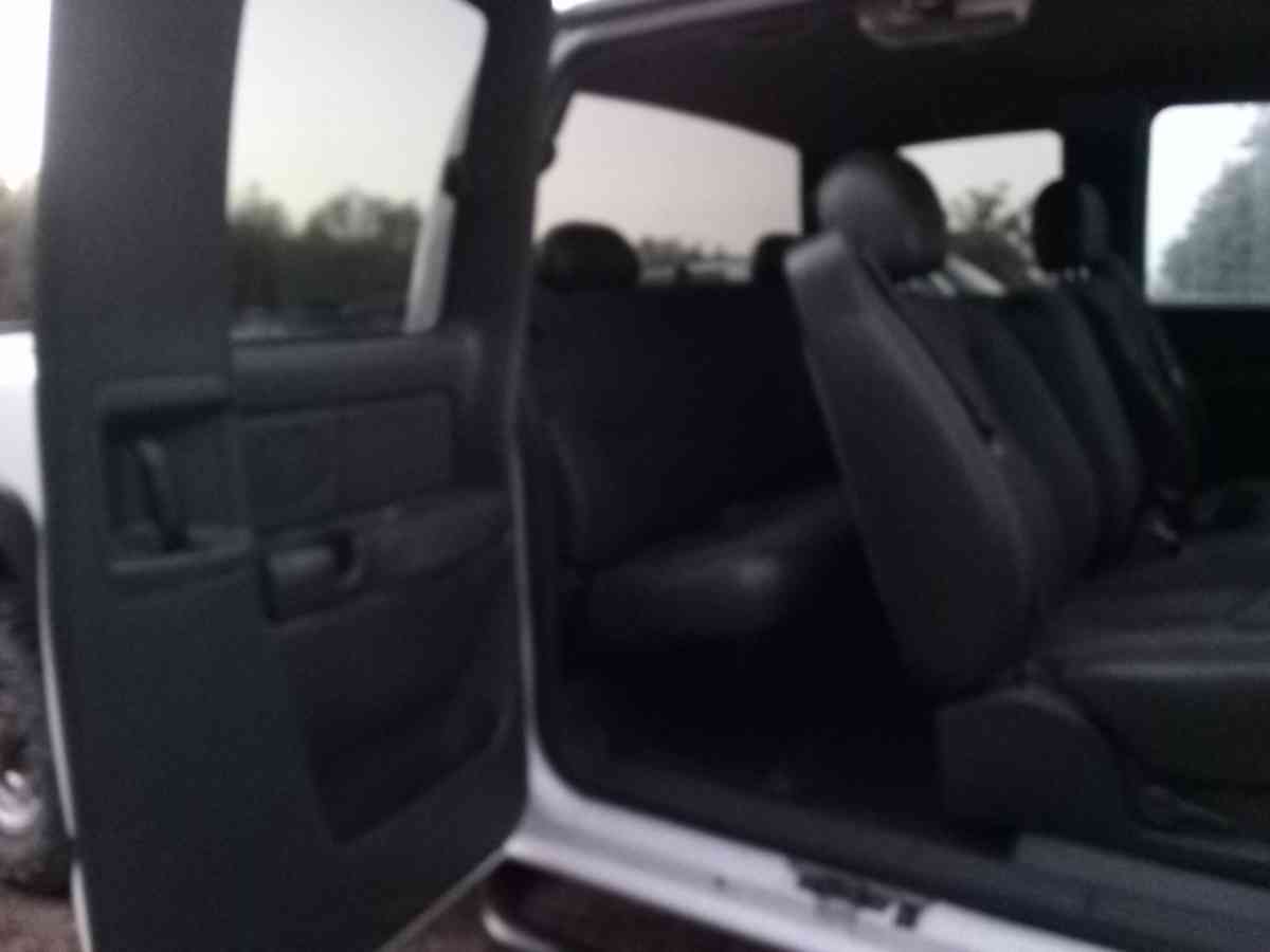 03 Chevy Silverado 2500  HD - Bastrop, Texas - FleaMarketBay