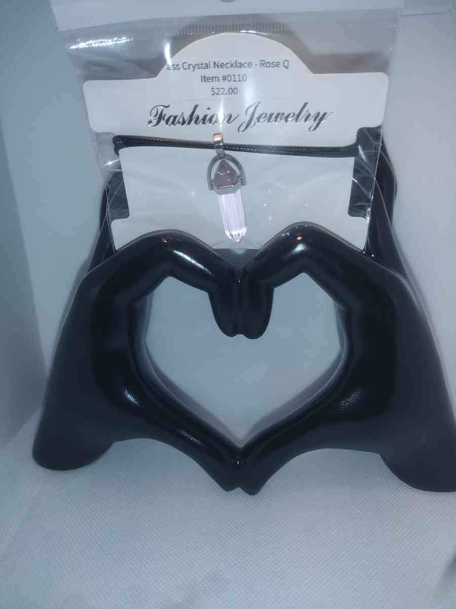 Rose Quartz Glass Pendant Necklace - Roanoke, Virginia - FleaMarketBay