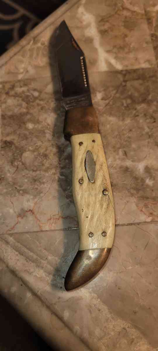 Parker Frost the little bandit knife