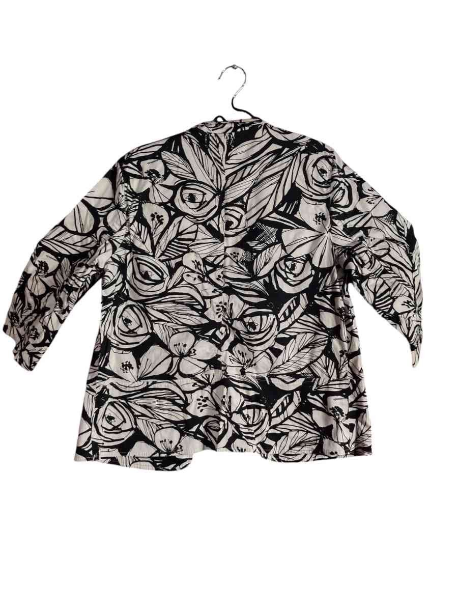 Coldwater Creek black and white floral jacket - Saint Louis, Missouri - FleaMarketBay
