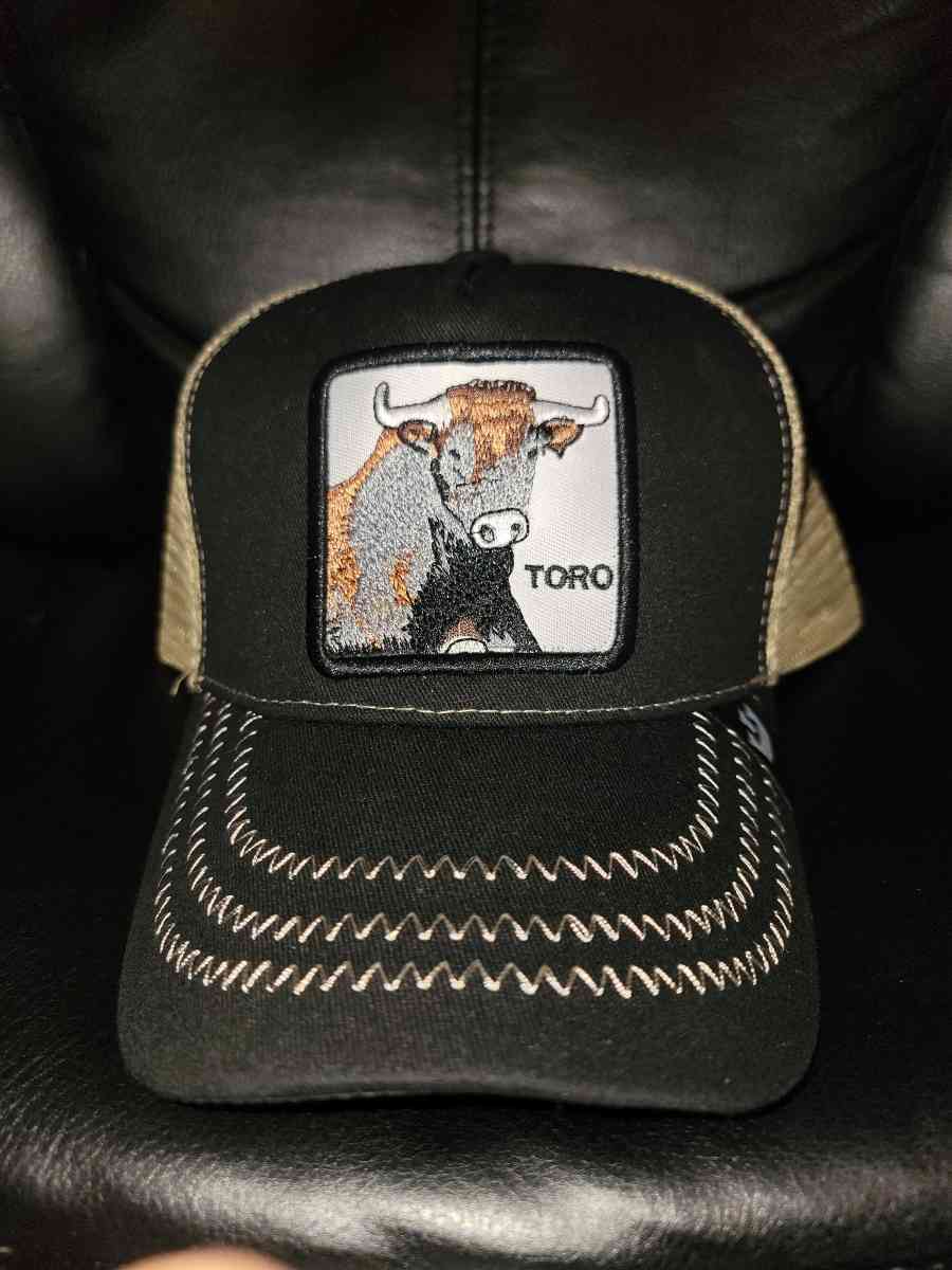 brand new hats - Dallas, Texas - FleaMarketBay