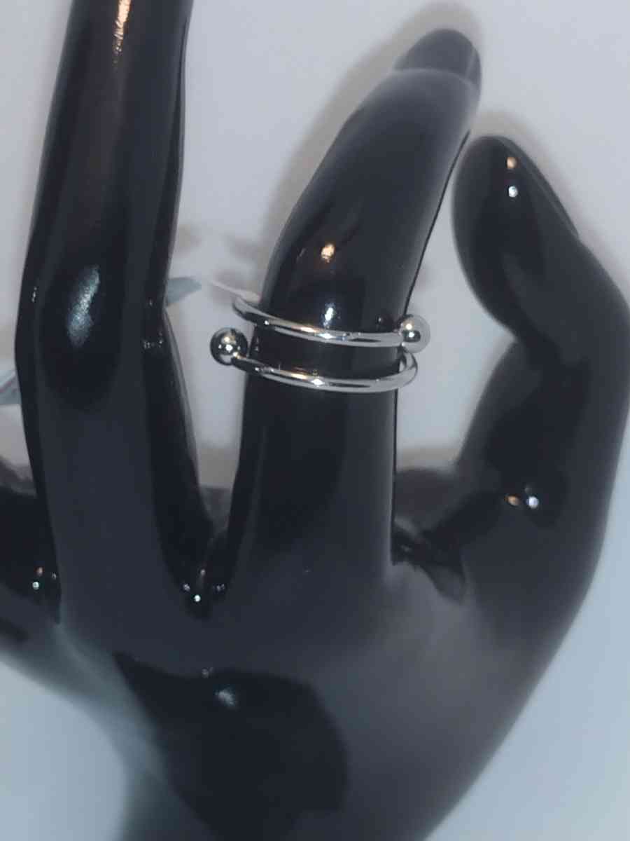 Open Spheres Ring RG - Roanoke, Virginia - FleaMarketBay