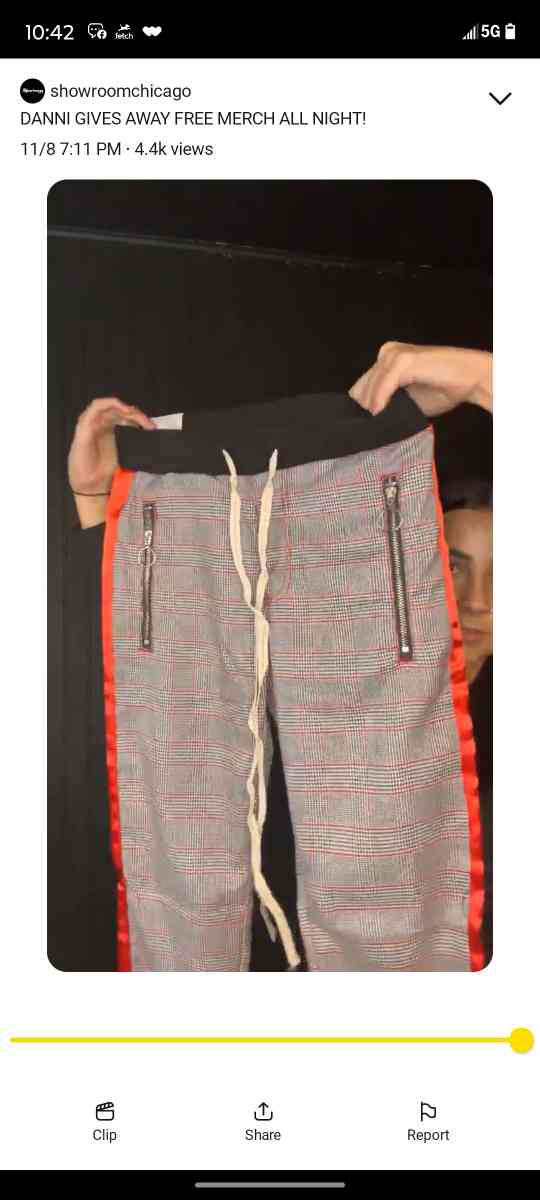 KDNK Designer joggers size small - Terre Haute, Indiana - FleaMarketBay