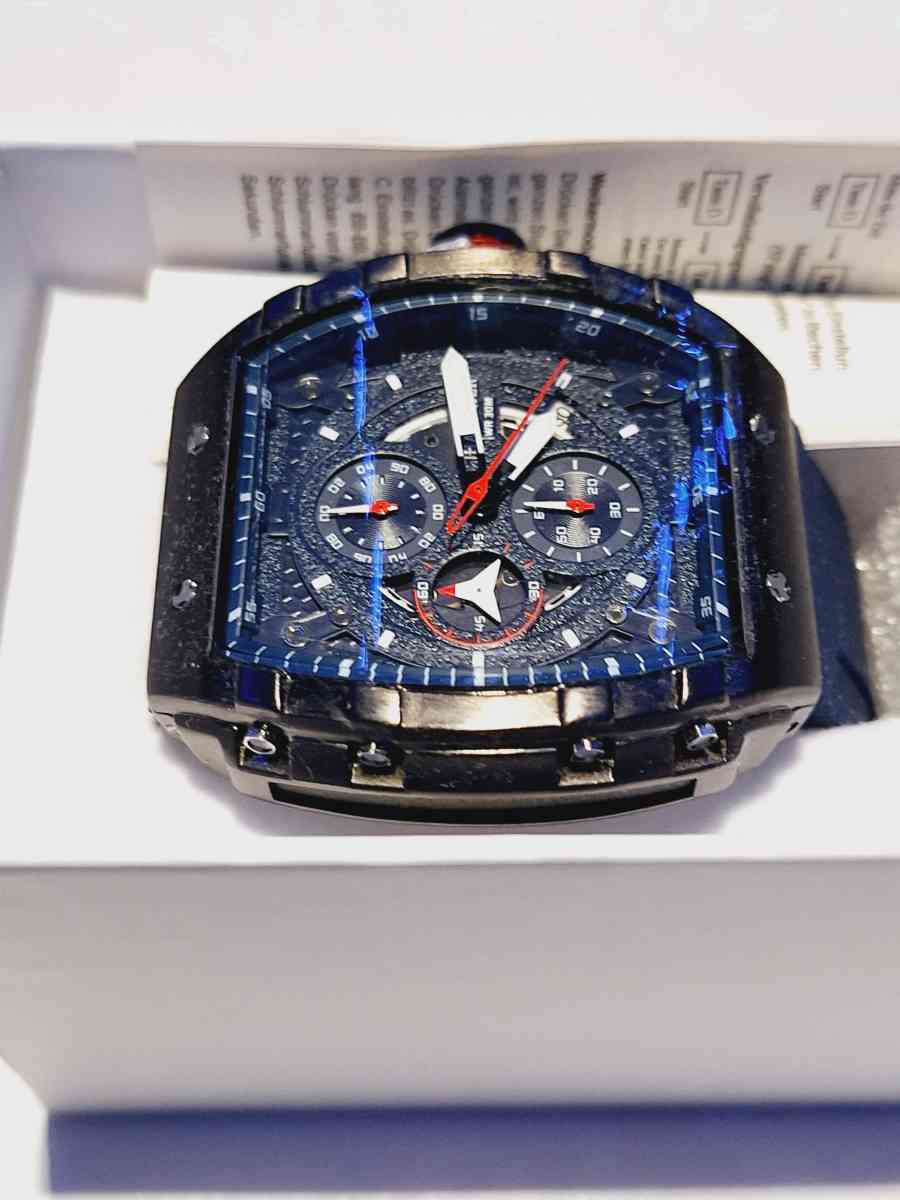 reloj - Redwood City, California - FleaMarketBay