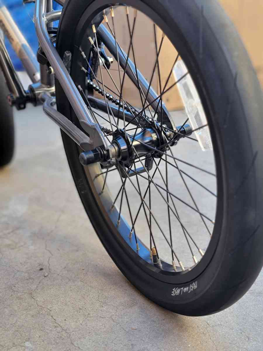 20 inch mongoose legion L60 - Compton, California - FleaMarketBay