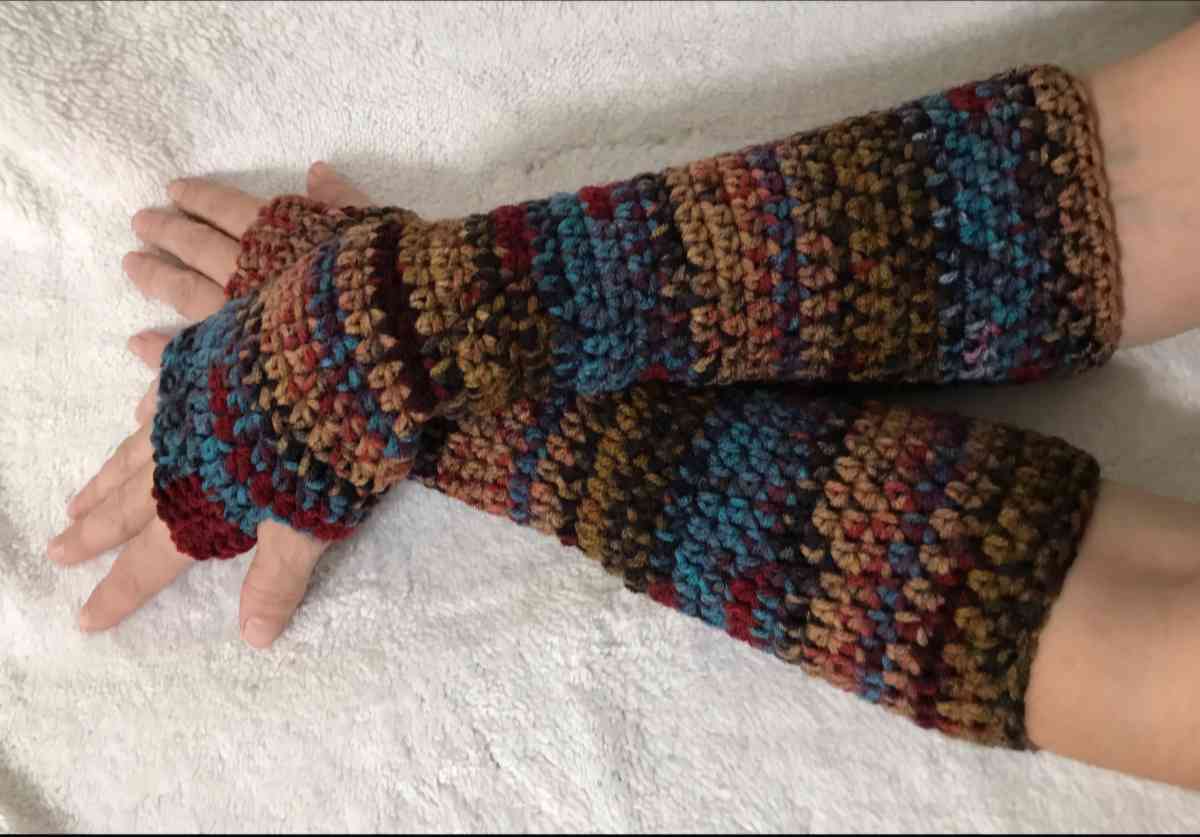 New Beautiful Long Arm Warmers - Suffolk, Virginia