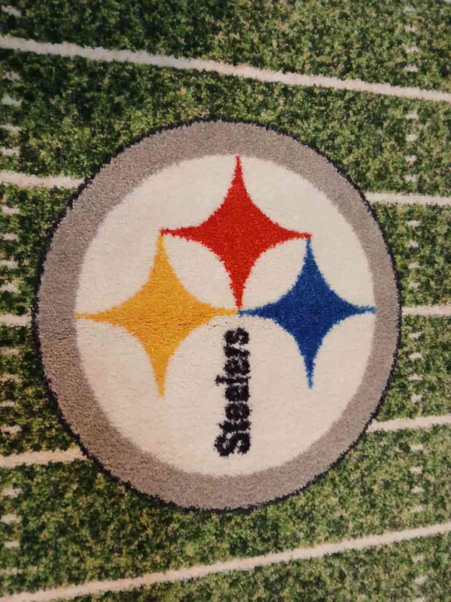 Pittsburgh Steelers field carpet 46inch by 27inch - Indianapolis, Indiana - FleaMarketBay