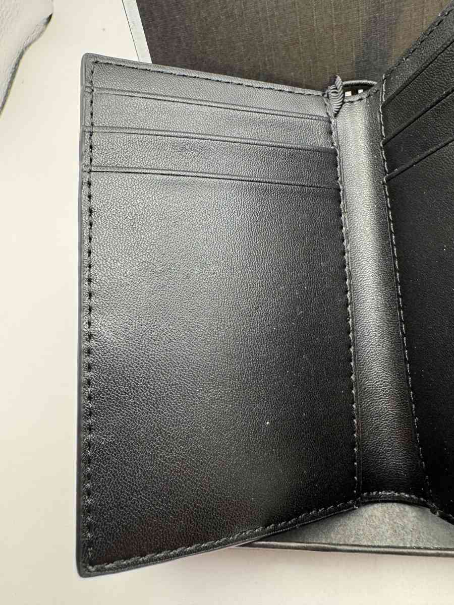 1043HPSA Michael Kors Mens Jet Set Folding Card Case  Wallet - Gallatin, Tennessee - FleaMarketBay