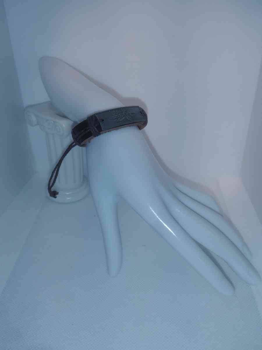 Brown Leaf Leather Bracelet VCB - Roanoke, Virginia - FleaMarketBay