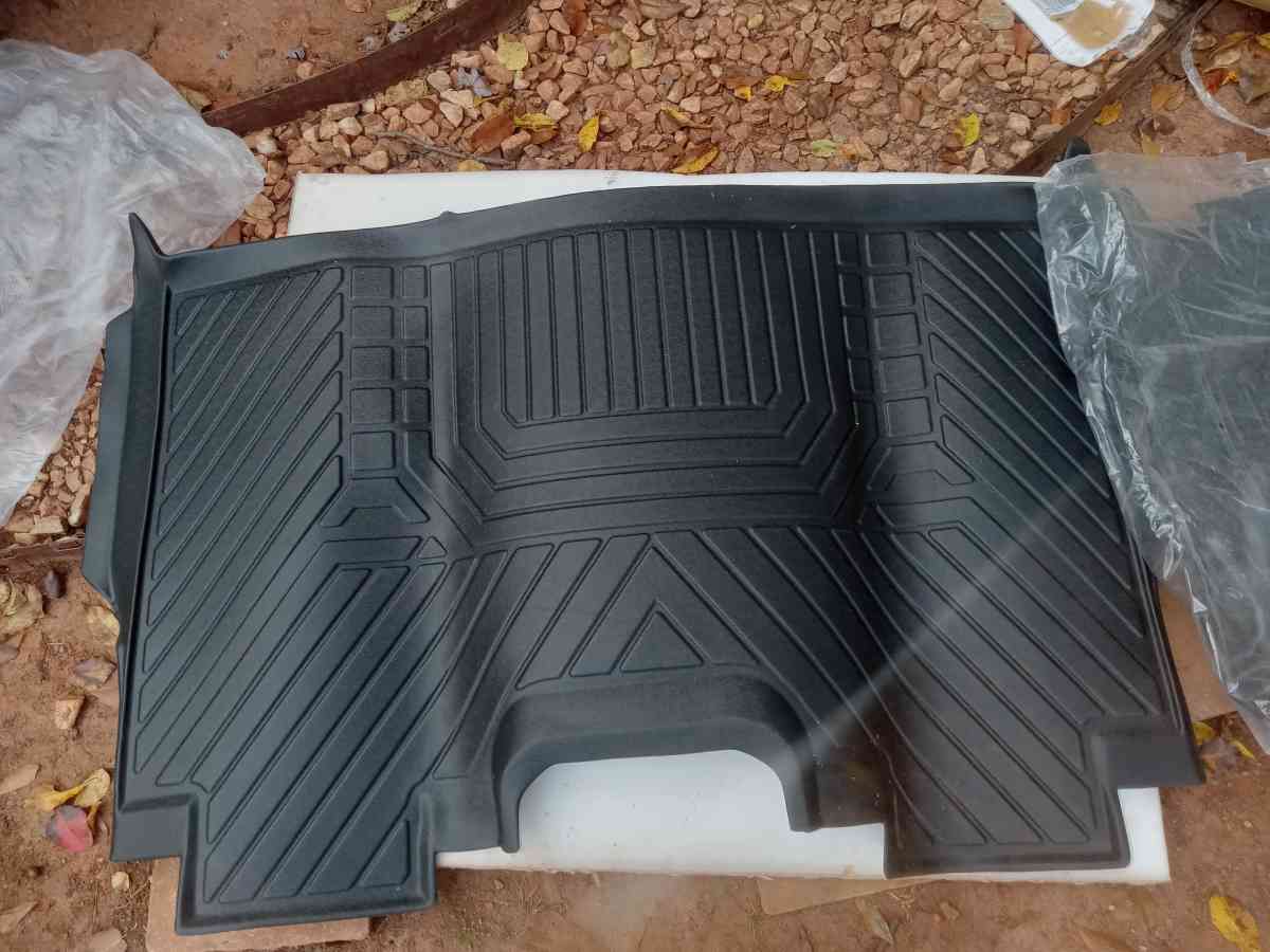 juego de tapetes para Ford f150 super crew - Duluth, Georgia - FleaMarketBay