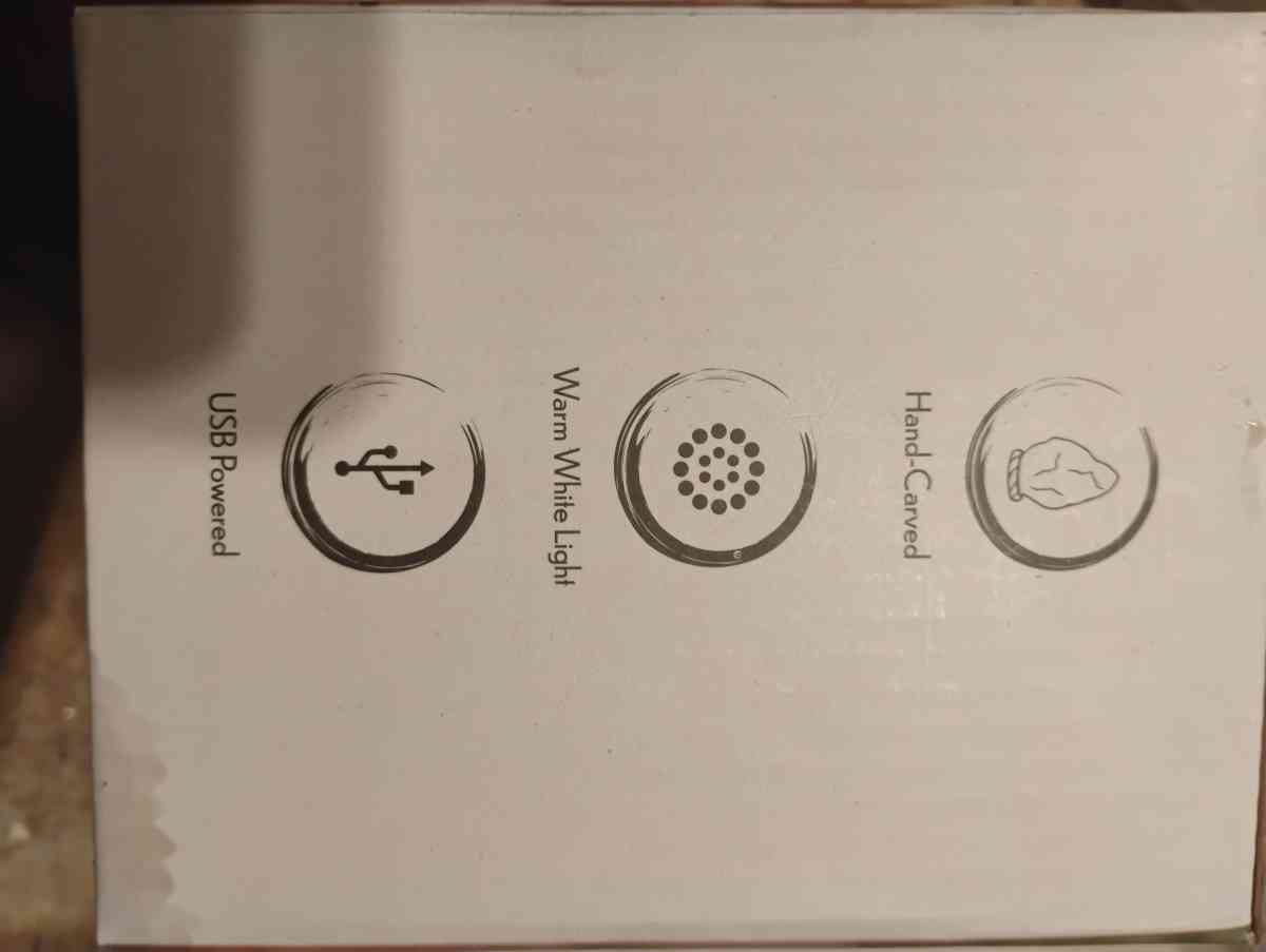 Himalayan Salt Rock Lamp - Sacramento, California - FleaMarketBay