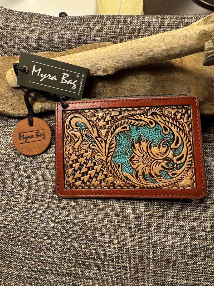 2012PSMO Myra Bag Buffalo Springs Credit Card Bill And Keych - Gallatin, Tennessee