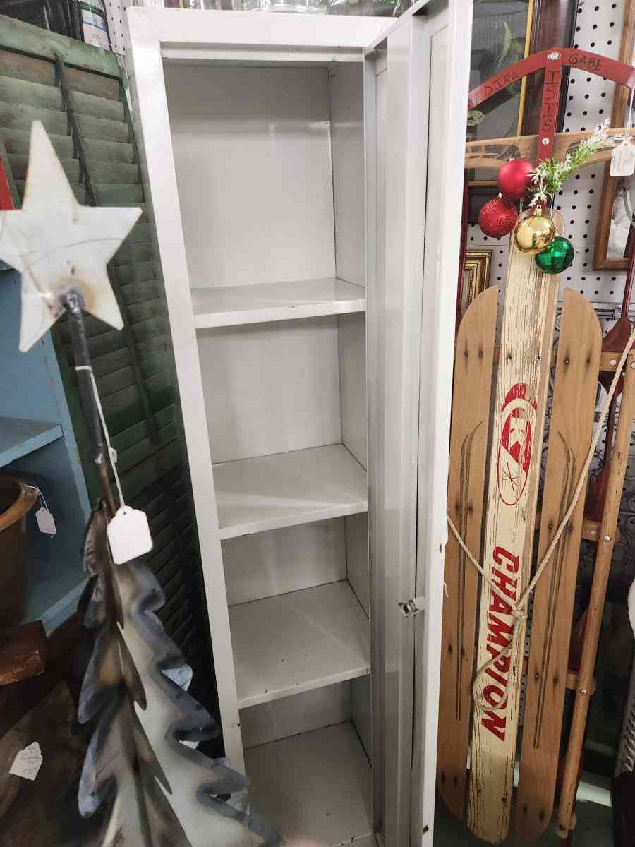 White metal chimney cabinet in great condition - Alexander, North Carolina - FleaMarketBay