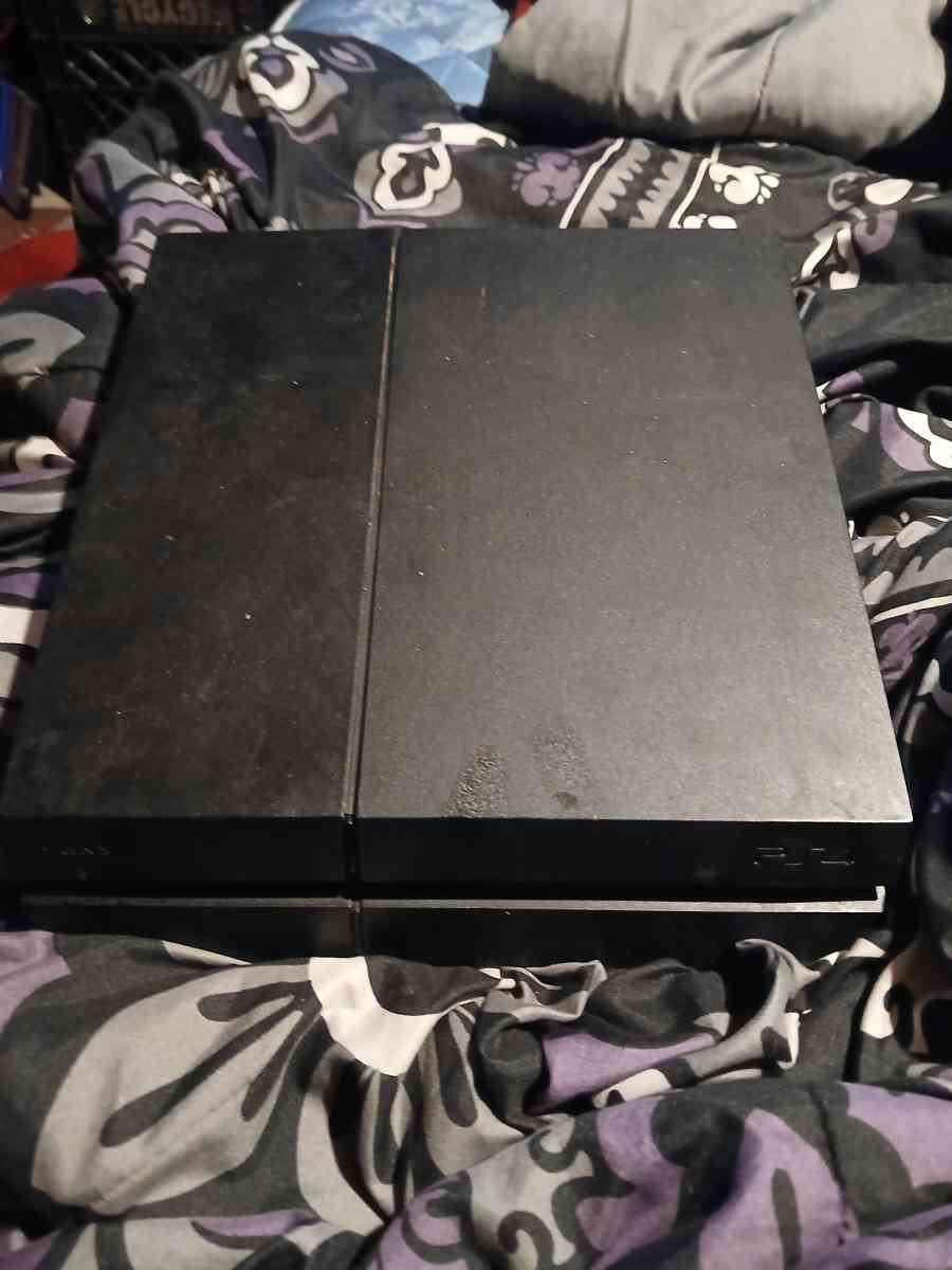 tablet and ps4 - Canal Fulton, Ohio