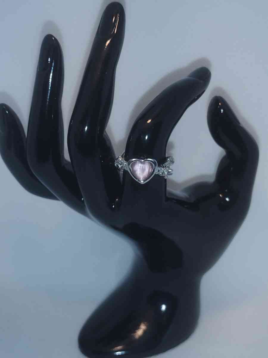 Barbed Heart Ring - Roanoke, Virginia - FleaMarketBay