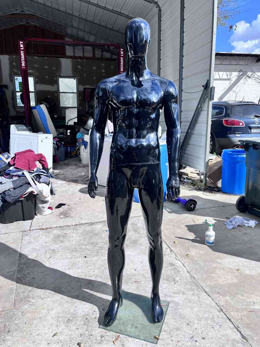 Mahican - Fayetteville, North Carolina - FleaMarketBay