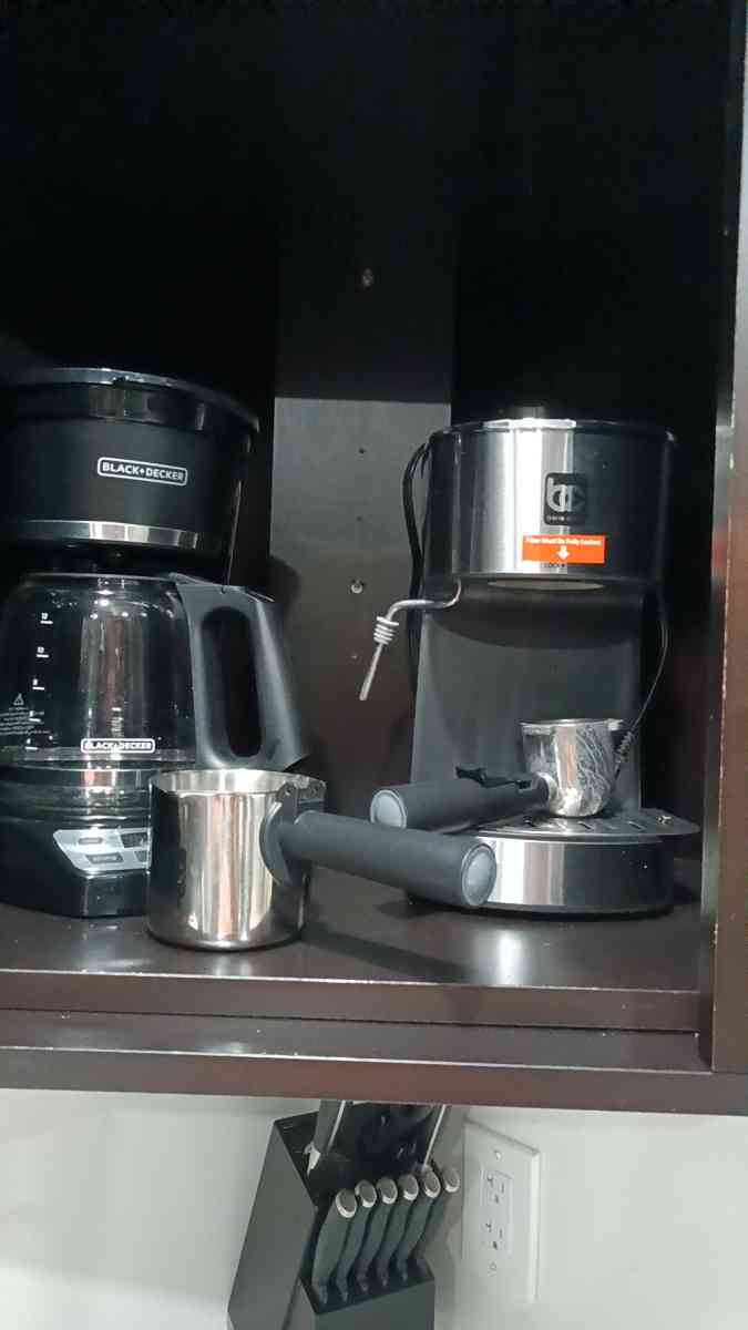 coffee makers grills panks maker blenders mixers - Alicia, Arkansas - FleaMarketBay