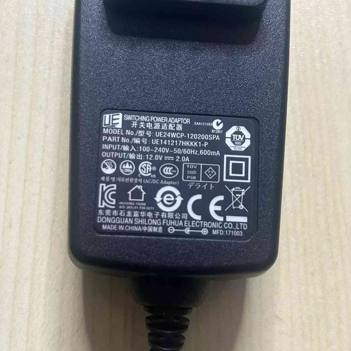 Spectra UE Switching Power Adaptor Model UE24WCP120200SPA 12 - Indianapolis, Indiana - FleaMarketBay