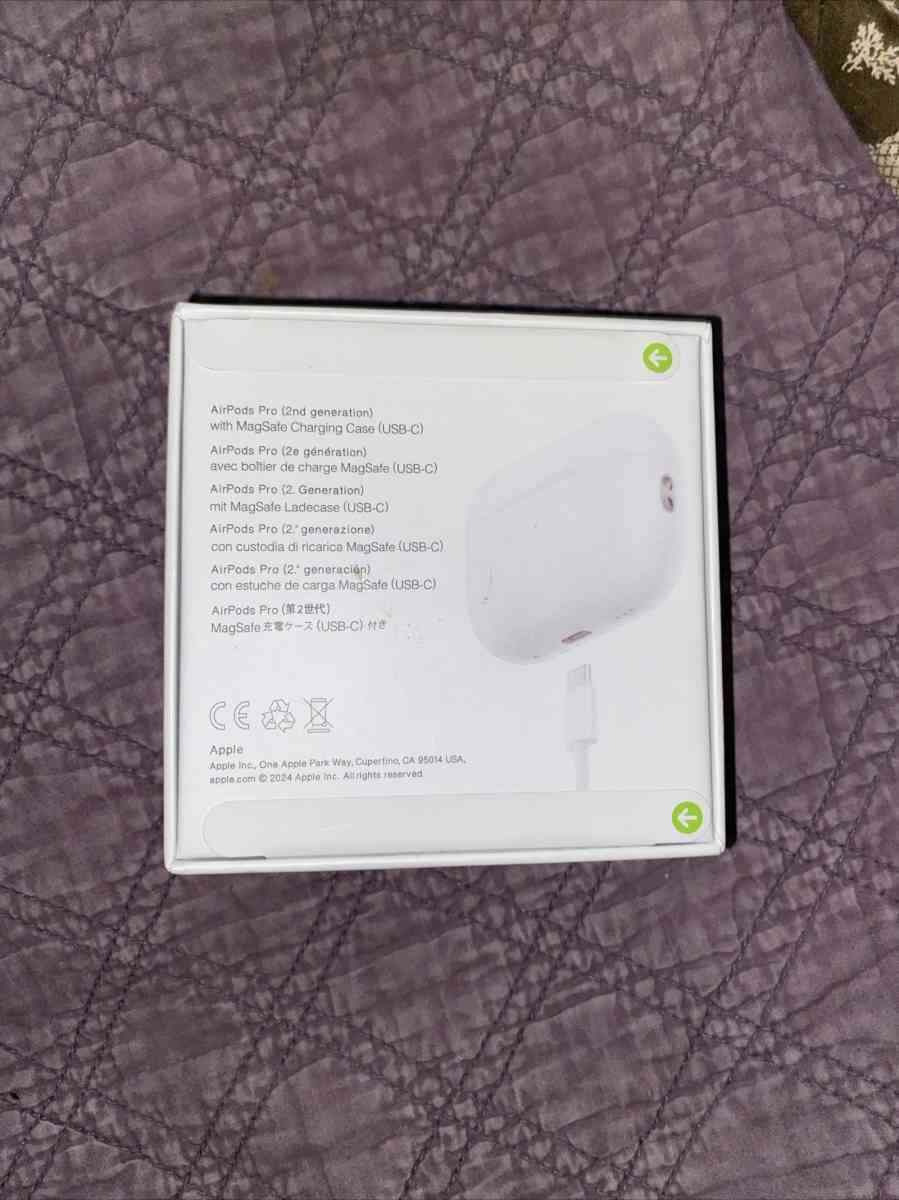 AirPods Pro - Tampa, Florida - FleaMarketBay