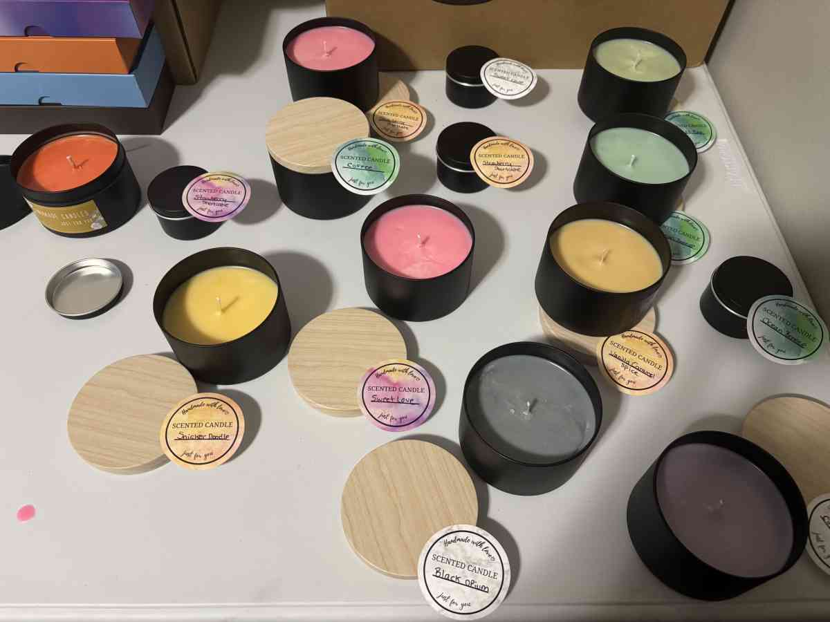 candles - El Paso, Illinois