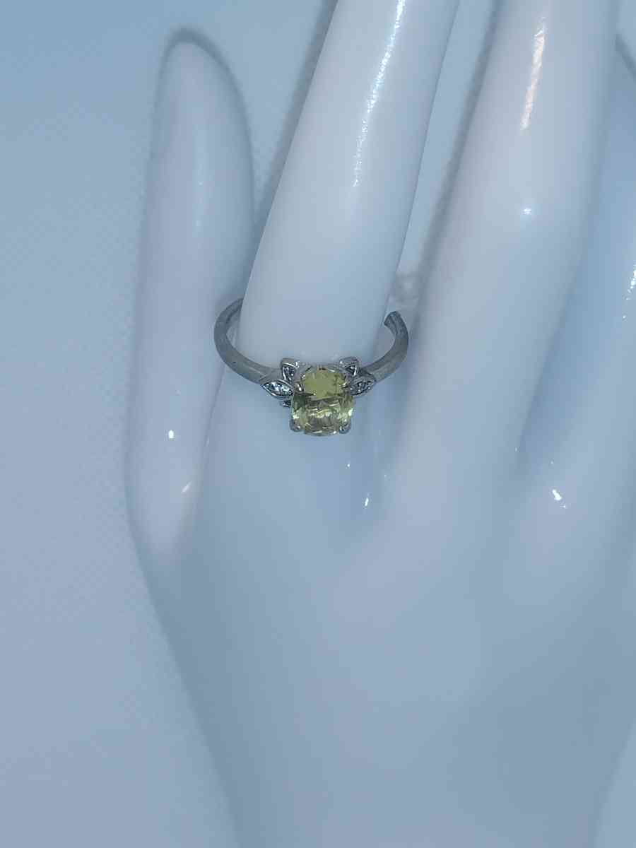Citrine Ring Silvery - Roanoke, Virginia - FleaMarketBay