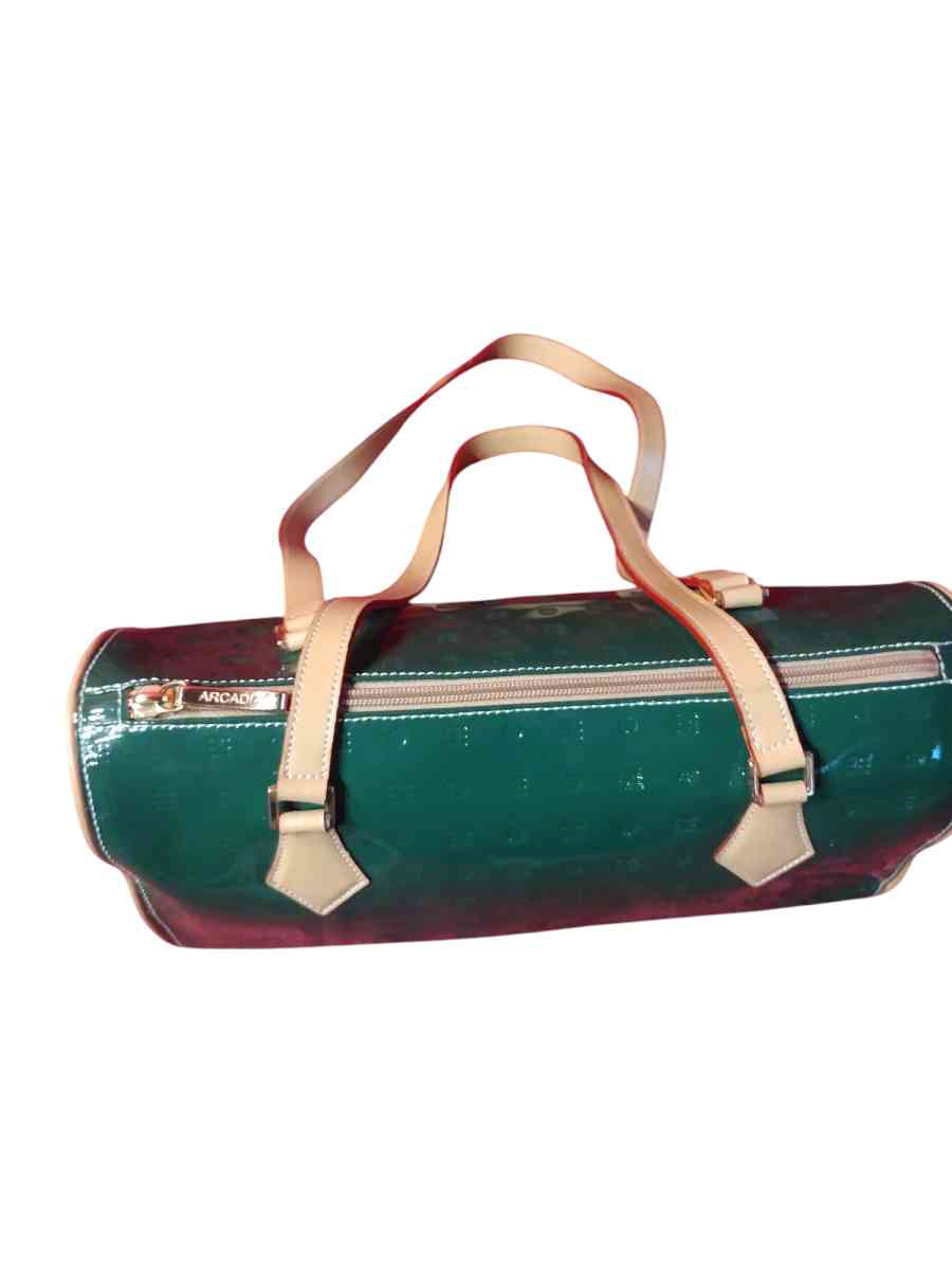 Arcadia lime green purse - Saint Louis, Missouri - FleaMarketBay