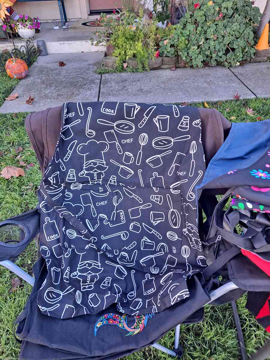 handmade aprons mandiles echo a mano - Palo Alto, California - FleaMarketBay