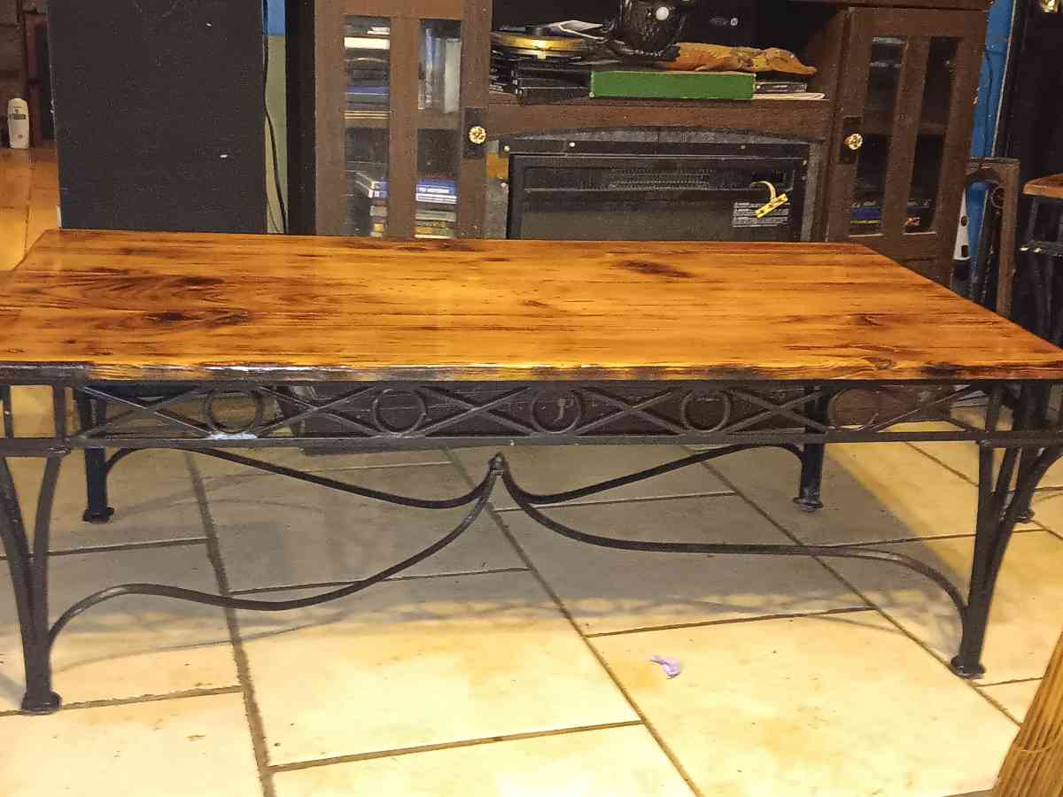 Handmade tables - Asheville, North Carolina - FleaMarketBay