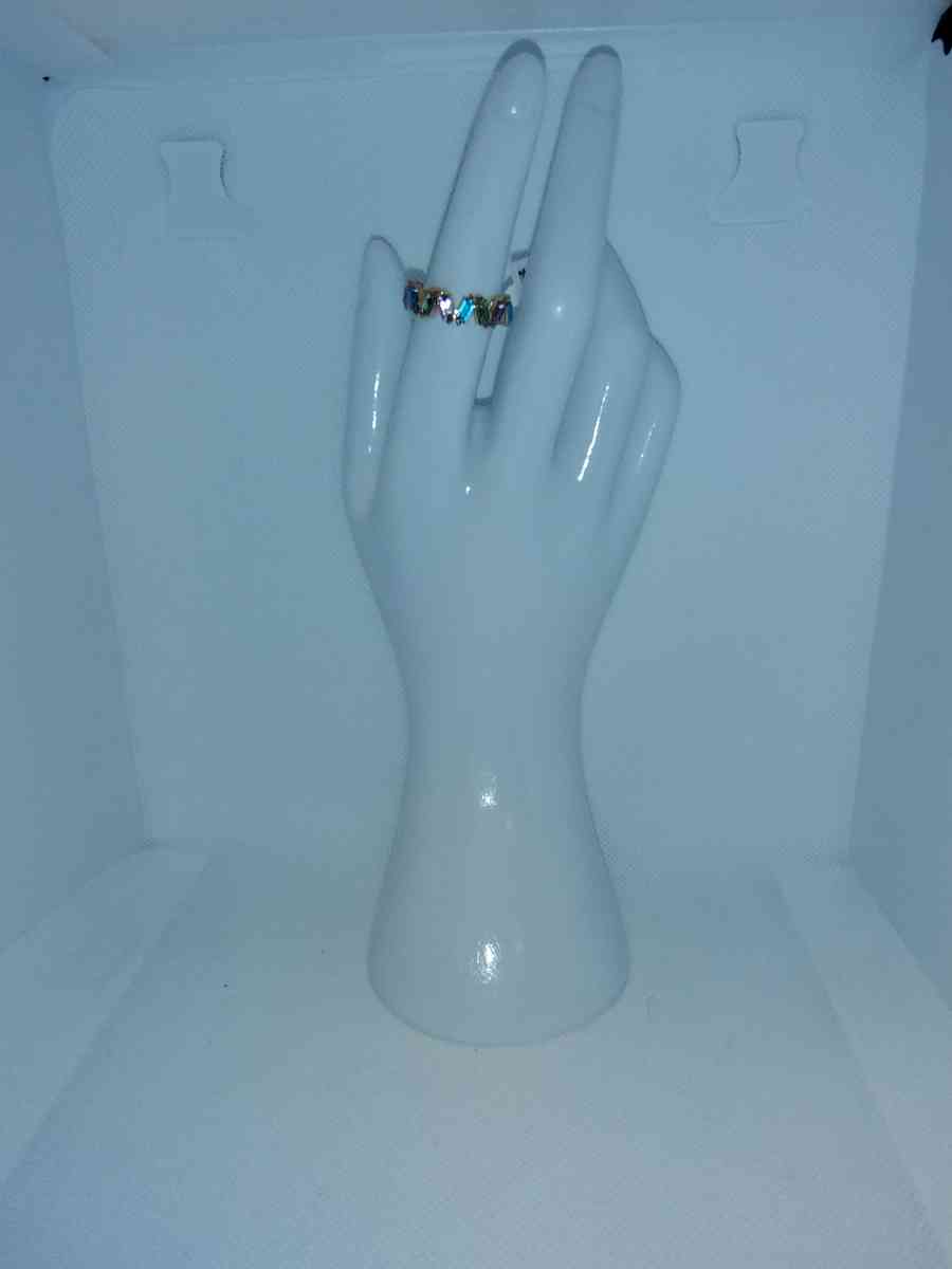Multi Color Vs Chic Rhinestone Ring - Roanoke, Virginia