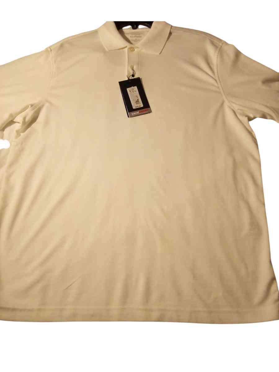 NWT Roundtree  Yorke TravelSmart Short Sleeve Polo Style 52 - Sanford, Florida - FleaMarketBay