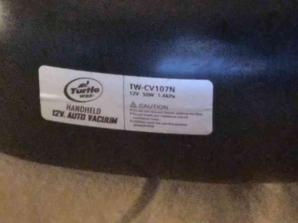 Auto Vacuum handheld portable DC 12V - Aurora, Colorado - FleaMarketBay