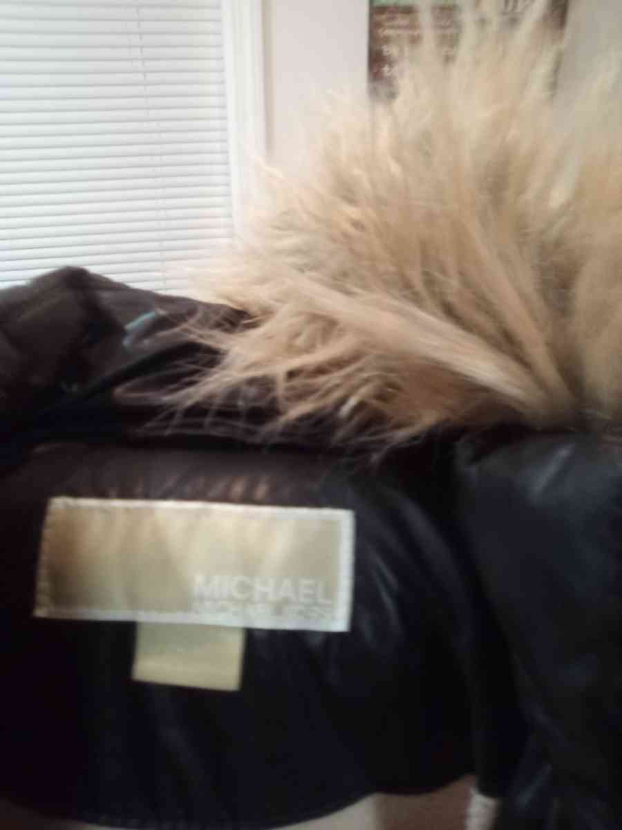 Michael Kors Girls 10 12 Winter Coat - Kirkwood, Delaware - FleaMarketBay