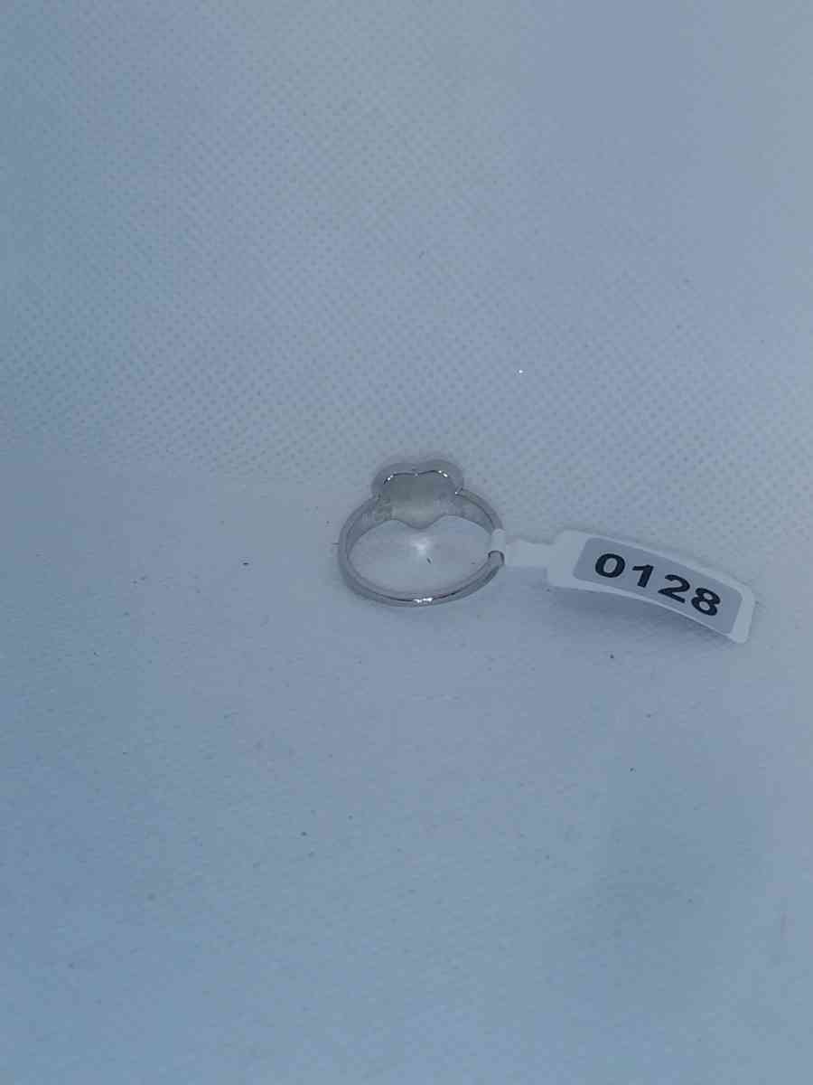 Black Heart Retro Geometric Ring - Roanoke, Virginia - FleaMarketBay