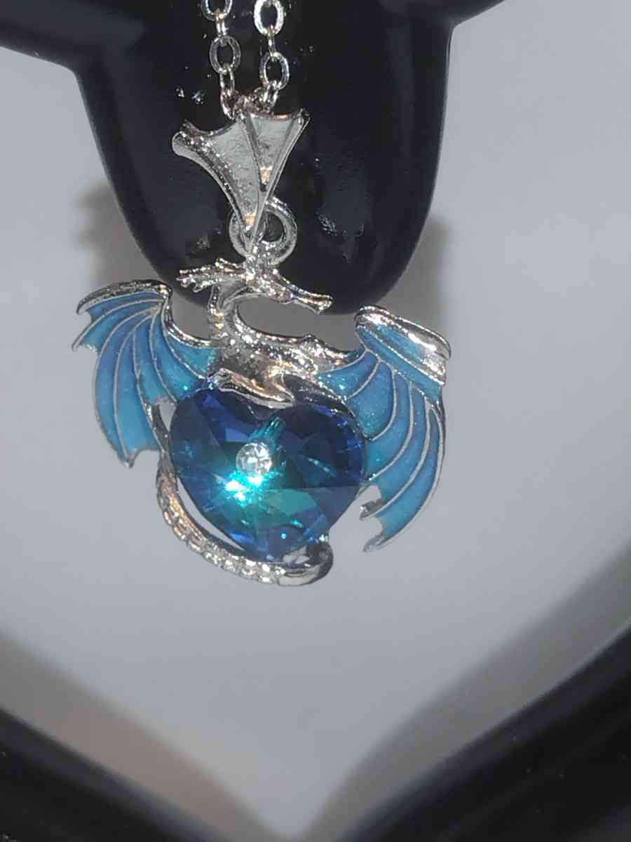 Dragon Heart Rhinestone Necklace Blue - Roanoke, Virginia - FleaMarketBay