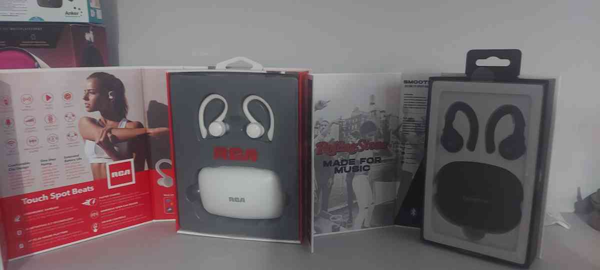 wireless Headphone EarBuds speaker - Manassas, Virginia - FleaMarketBay