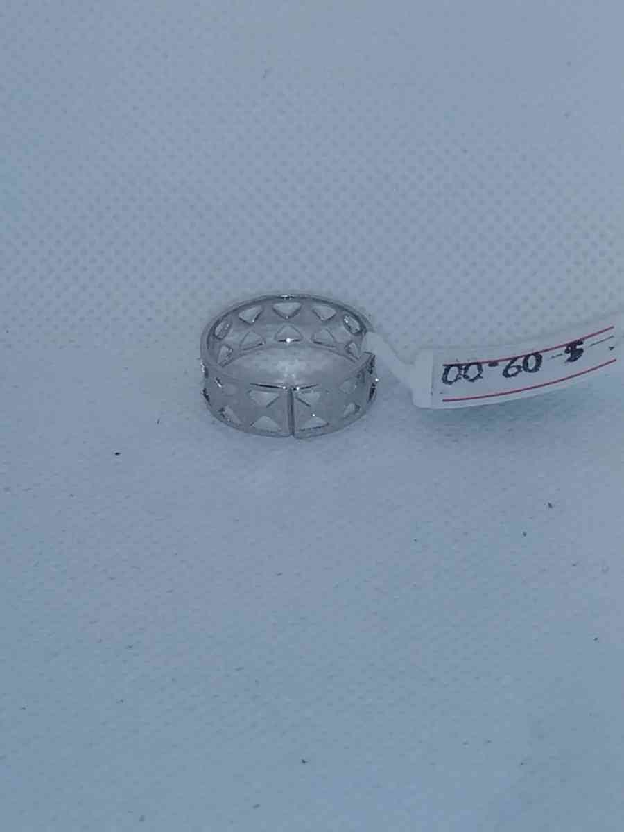 Diamond Band Ring RG - Roanoke, Virginia - FleaMarketBay