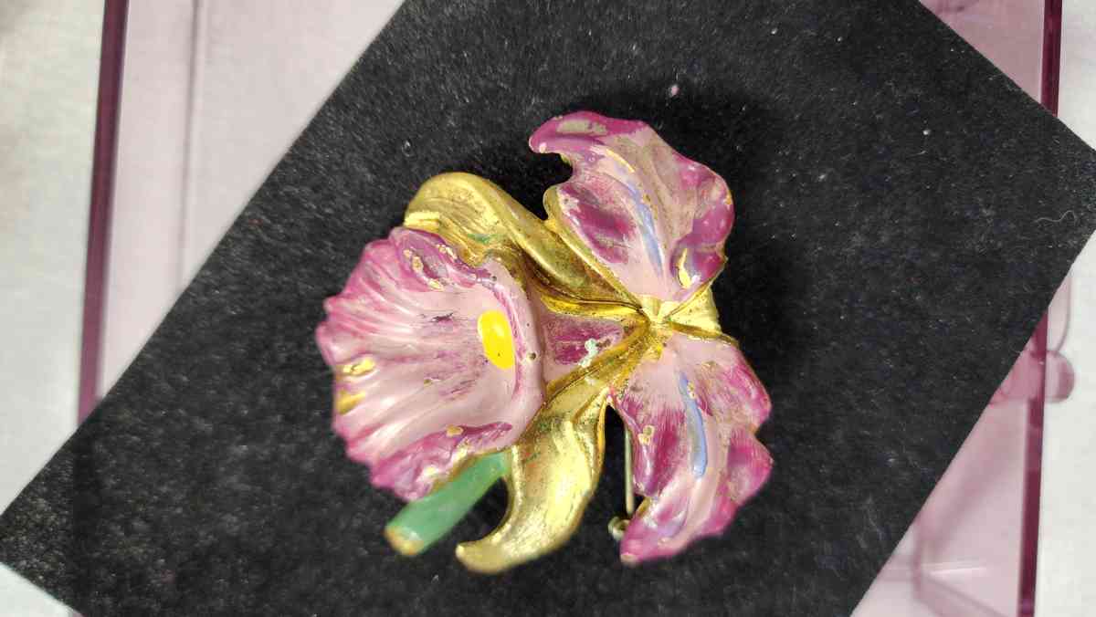 Handmade Braclets and more porch pickup only Vintiage - High Point, North Carolina - FleaMarketBay