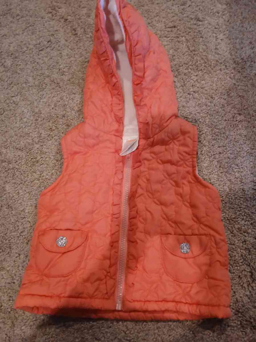 Gymboree Toddler Girls Peach Quilted Hooded Vest - Demopolis, Alabama - FleaMarketBay