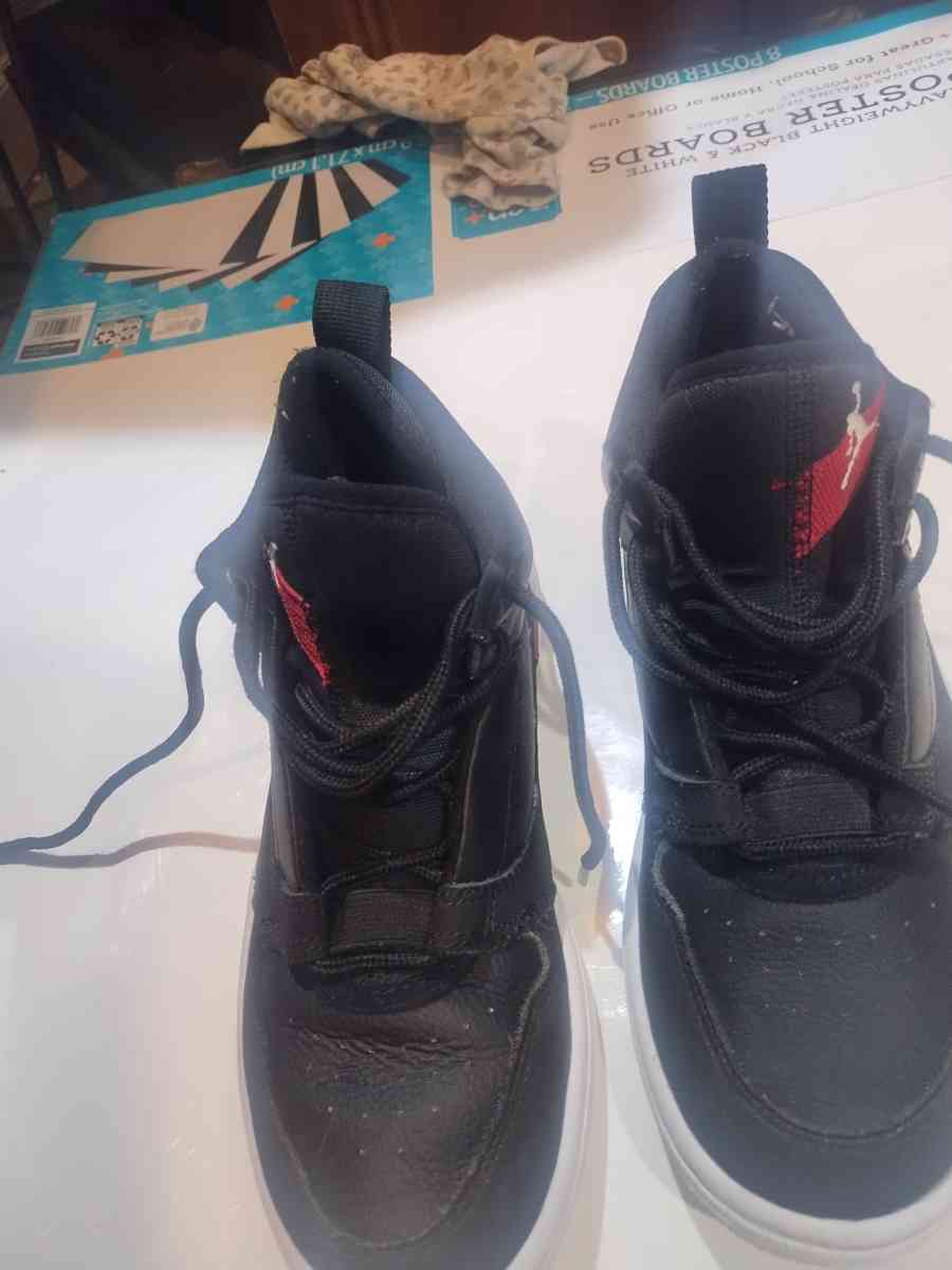 Nike Air Jordans Size 45Y - Kirkwood, Delaware