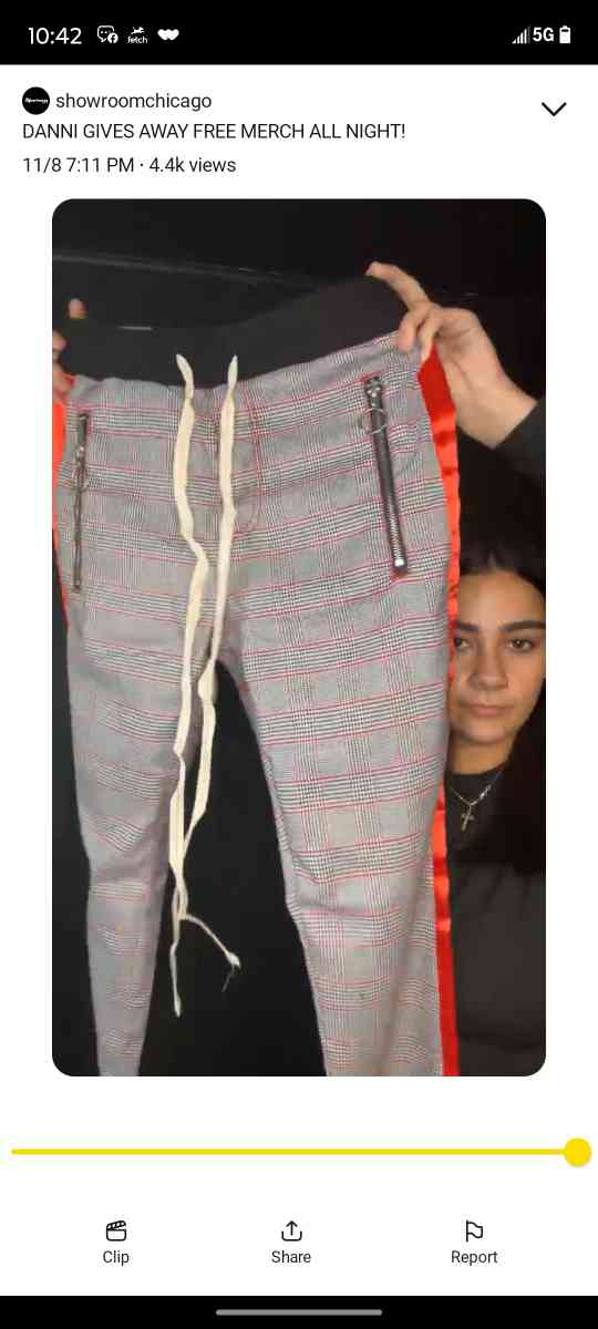 KDNK Designer joggers size small - Terre Haute, Indiana - FleaMarketBay