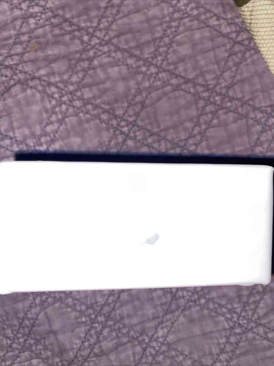 AirPods Pro - Tampa, Florida - FleaMarketBay