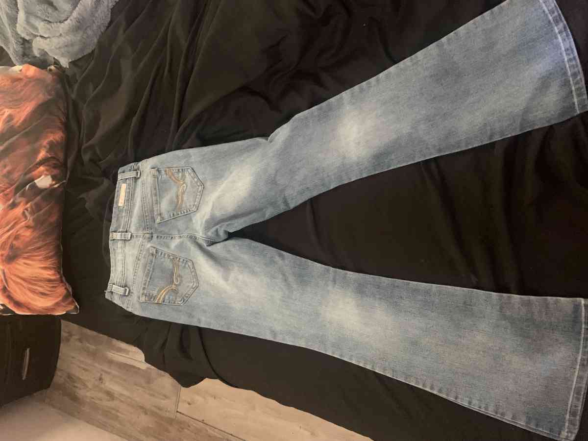 women pants - Columbia, Tennessee - FleaMarketBay