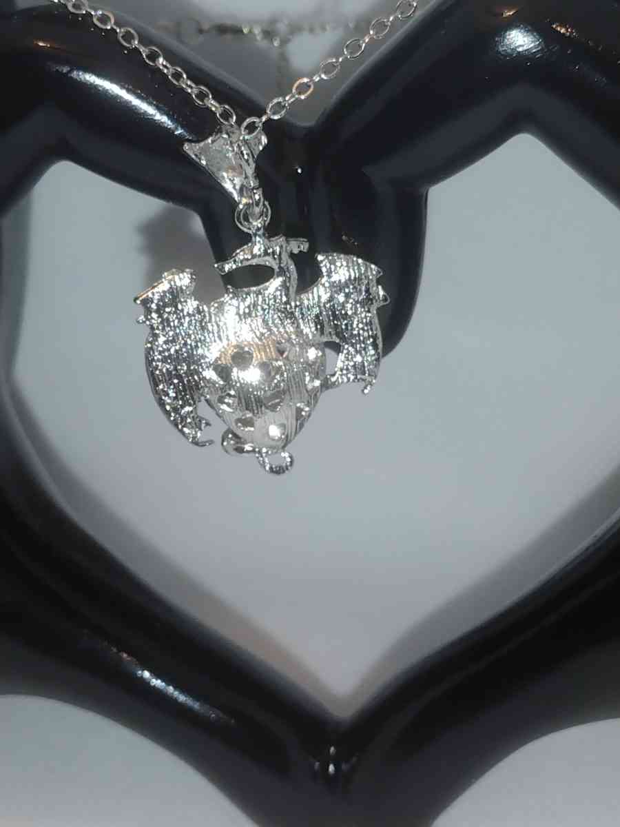 Dragon Heart Rhinestone Necklace Purple - Roanoke, Virginia - FleaMarketBay