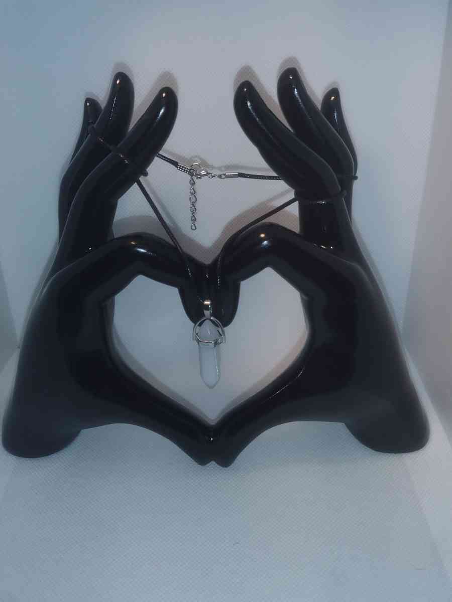 White Glass Pendant Necklace - Roanoke, Virginia - FleaMarketBay