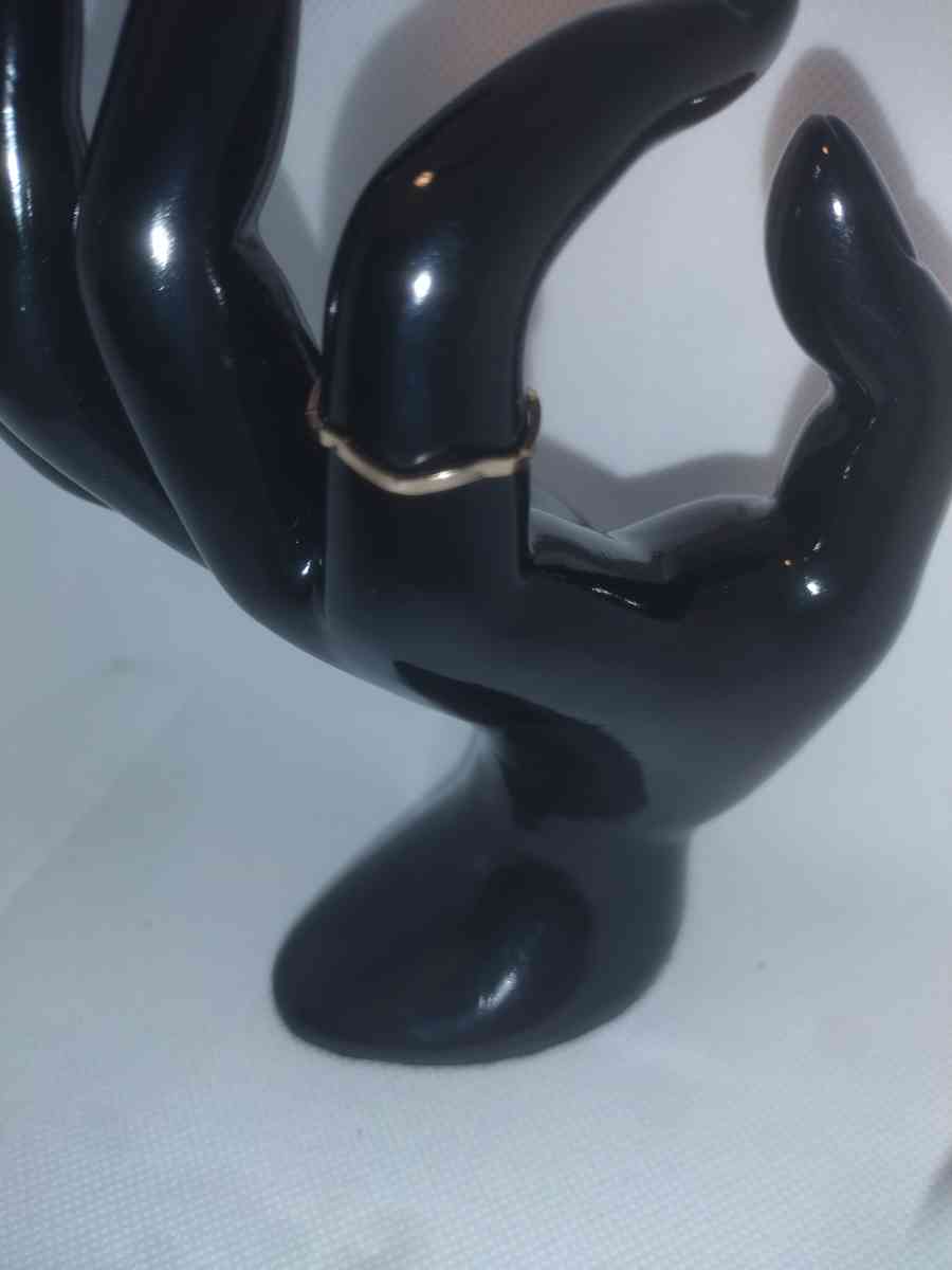 Simple Wave Chic Rhinestone Ring - Roanoke, Virginia - FleaMarketBay