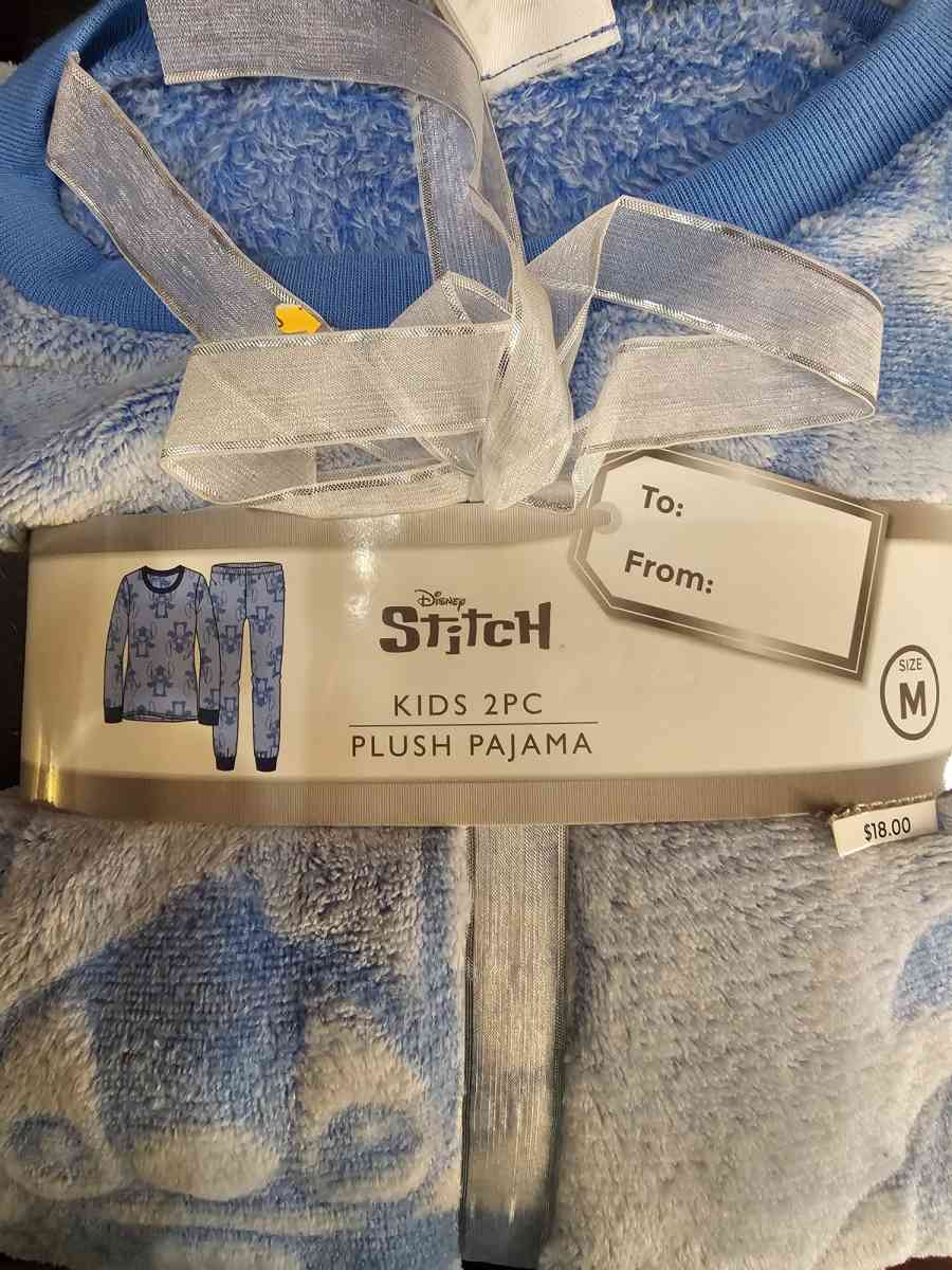 Disney Stitch kids pijamas size 8 - Indianapolis, Indiana - FleaMarketBay