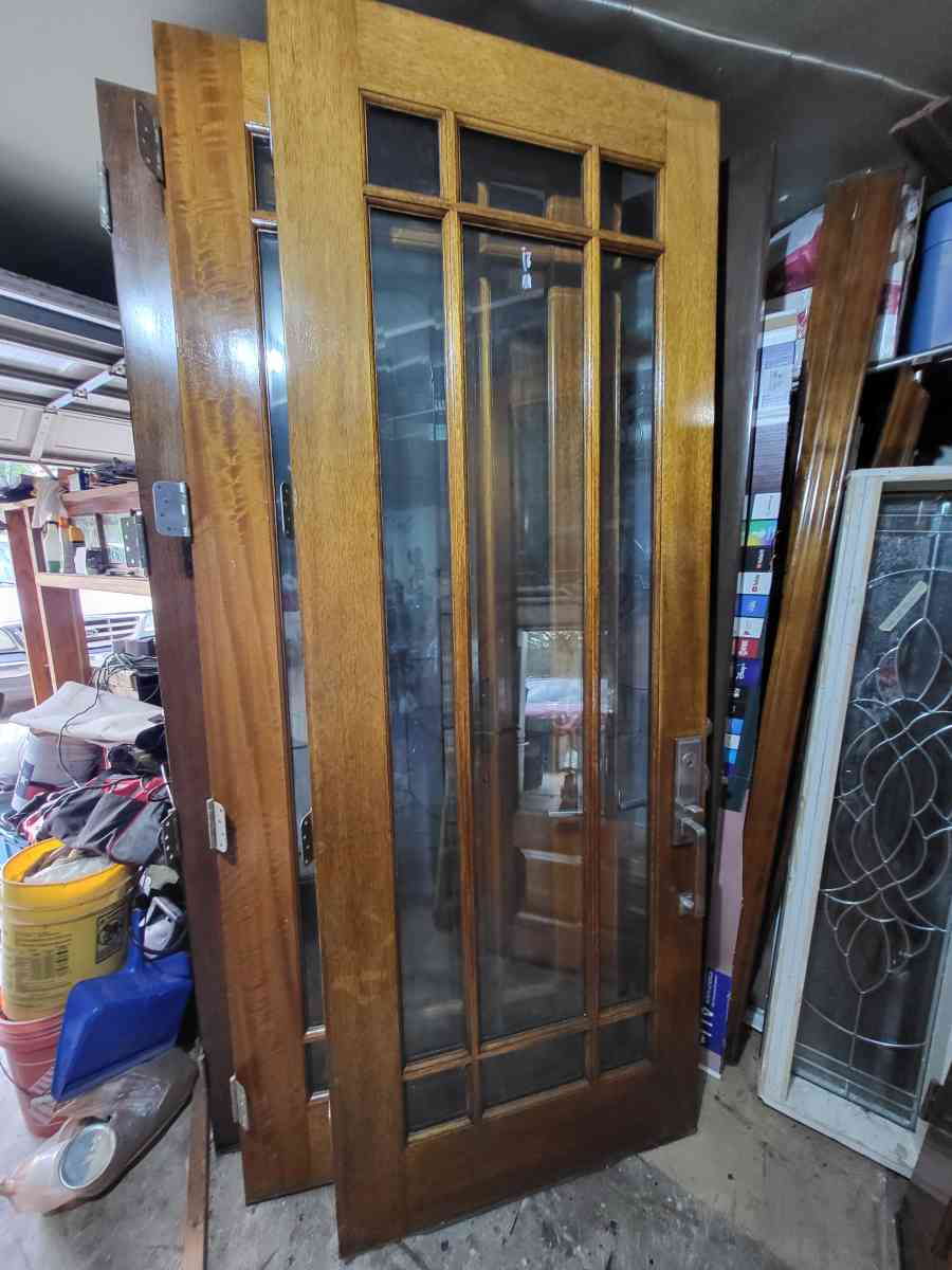 Mahogany Solid good front doble door 72x95 asking for price - Houston, Texas - FleaMarketBay