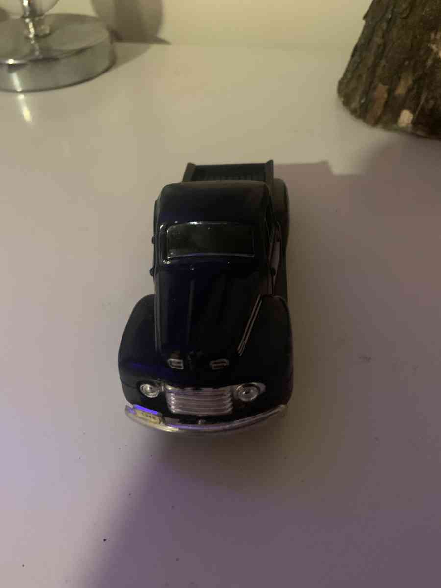 toy truck or for decoration - Mount Pleasant, Tennessee - FleaMarketBay